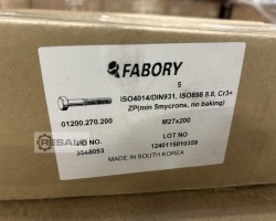 Maschine: FABORY M27 x 200 / M27 x 220 Schrauben
