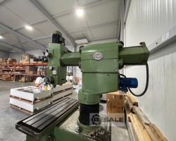 Maschine: DONAU DR 32 Schnellradialbohrmaschinen