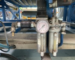 Maschine: HEGLA VSG-H Schneidetisch für Verbundglas