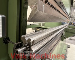 Maschine: DARLEY EHP110 31/25 CNC Abkantpressen