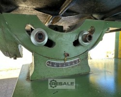 Maschine: FUHO Typ 1408 Vertikalbandsägen