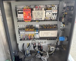 Maschine: FOOD TOOLS CS1000CE Automatischer runder Kuchenschneider