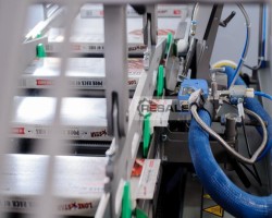 Maschine: MAX KLAT MASCHINENTECHNIK 60-HCI ECO Faltschachtelkartonierer