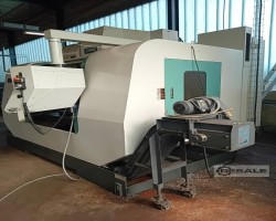 Maschine: YANG MV 1060 Vertikale CNC Bearbeitungszentren