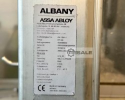 Maschine: ISEL SM Alpha Omega CNC Fräszentren