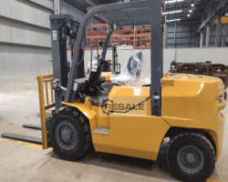 Maschine: KUBOTA Diesel 3.5T Gabelstapler