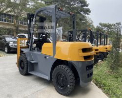 Maschine: KUBOTA Diesel 5T Gabelstapler