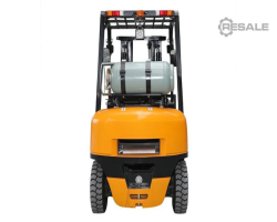 Maschine: NISSAN Gas 3T Gabelstapler