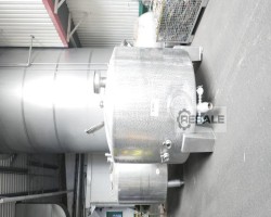 Maschine:  3,800 liter rinsing milk tank Edelstahlsilos