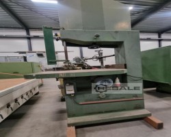 Maschine: AGAZZANI NRA 700 Bandsägen