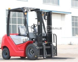 Maschine: MUELLER MACHINERY 2.5T Gabelstapler