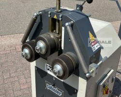 Maschine: SAHINLER PK 35 Profilrichtmaschinen