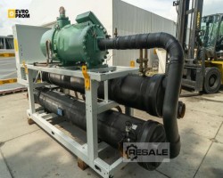 Maschine: CLIMAVENETA FOCS2 W H CA E 1601 Chiller