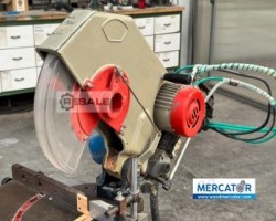 Maschine: OMGA TR 2 B N Doppelgehrungssägen