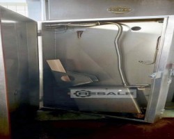 Maschine: BASTRA Bastramat B2001 C-RR Rauchschränke