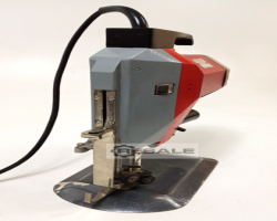 Maschine: KRAUS UND REICHERT KURIS KVS700 Stoßmessermaschine Stoffschneider Textil