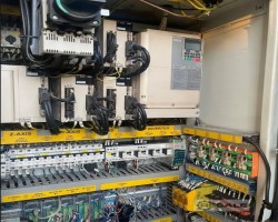 Maschine: HURCO VMX 10U Universalbearbeitungszentren