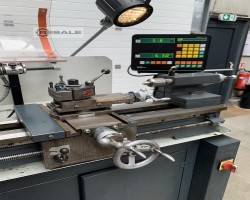 Maschine: WABECO D6000E Universaldrehmaschinen