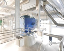 Maschine:  6.000 Liter Paddelmischer Rahm-/Sahnetank