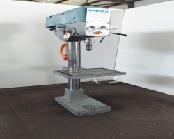 Maschine: MAXION UNIMAX 3 Säulenbohrmaschinen