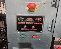 Maschine: T-JAW TAIWAN 1000 Senkrechte Bandsägemaschinen
