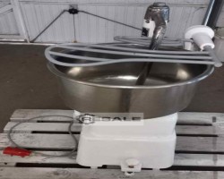 Maschine: DIOSNA S20 - 3G Hubkneter für 20 kg Teig