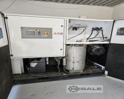 Maschine: COMPAIR D75HRS-10A Ölfreier Schraubenkompressor