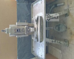 Maschine:   Fusshebelpresse