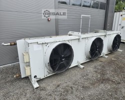 Maschine: CARRIER 180 kW Wasserkühler