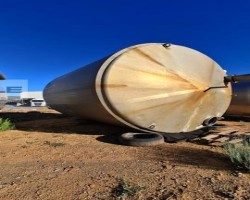 Maschine: GEA CALDERINOX 40.000 l. hot water tank Edelstahltanks und Behälter