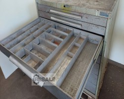 Maschine: BOTT  Rollengelagerter Schubladenschrank