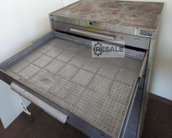 Maschine: BOTT  Rollengelagerter Schubladenschrank