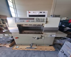 Maschine: POLAR 58 EM Papierschneidemaschinen