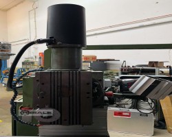 Maschine: INFRATIREA FUS-32 Fräsmaschinen