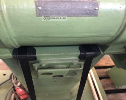 Maschine: CORDIA DOT-300 Doppelschleifböcke