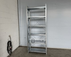 Maschine: META CLIP 2.475 x 435mm Fachbodenregale