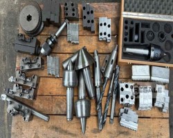 Maschine: COLCHESTER Triumph 2500 Leit- und Zugspindeldrehmaschinen