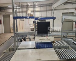 Maschine: SOCO SYSTEM  Packplatzsystem Packtisch Rollenbahn