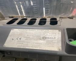 Maschine: TOYOTA 7FBMF45 