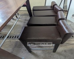 Maschine:   Partytisch mit 10 Hochstühle