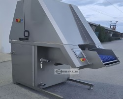 Maschine: NOWICKI MHM 39/156 Injektor