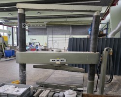 Maschine: MAN 200kN Testing machine Biegemaschinen