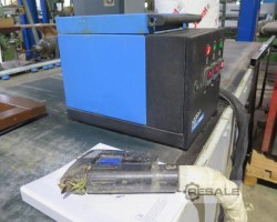 Maschine: BüHNEN WCH Schmelzklebstoff Auftragssystem