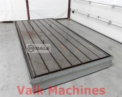 Maschine:  T-slot 2000 x 4000 mm Aufspannplatten