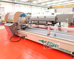 Maschine: FOM INDUSTRIE BLITZ ALVA 450 Doppelgehrungssägen