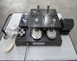 Maschine: JAMES HEAL Martindale Labor-Maschine