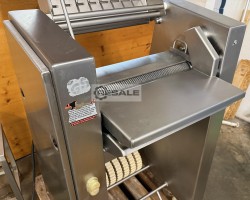 Maschine: MAJA Skinny Bandabschwarter