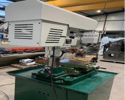 Maschine: CINCINNATI PE 32 Bohrer