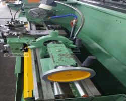 Maschine: BULMAK CU 310 Leit- und Zugspindeldrehmaschinen