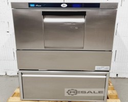 Maschine: HOBART FX Bäko 10A Spülmaschine